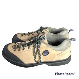 MERRELL 45 Degree Low Top Waterproof Hiker 9.5